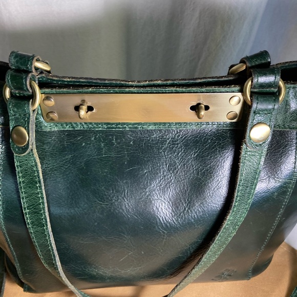 VNTG PATRICIA NASH STYLE P82806 Dark Green Leather Crossbody with Dust bag - Picture 2 of 11